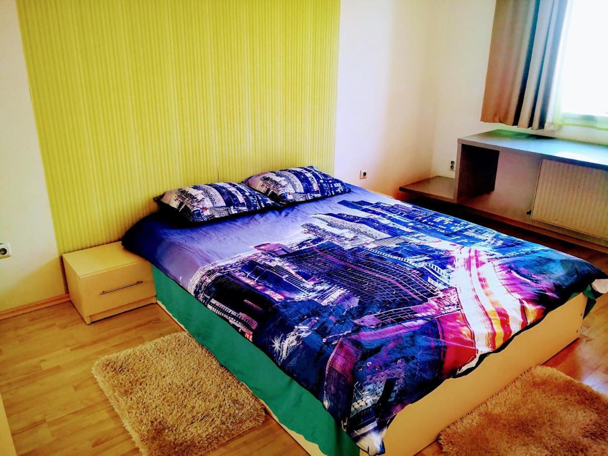 Relaxing & Welcome Apartment, Ared, Uta Arad Exteriér fotografie